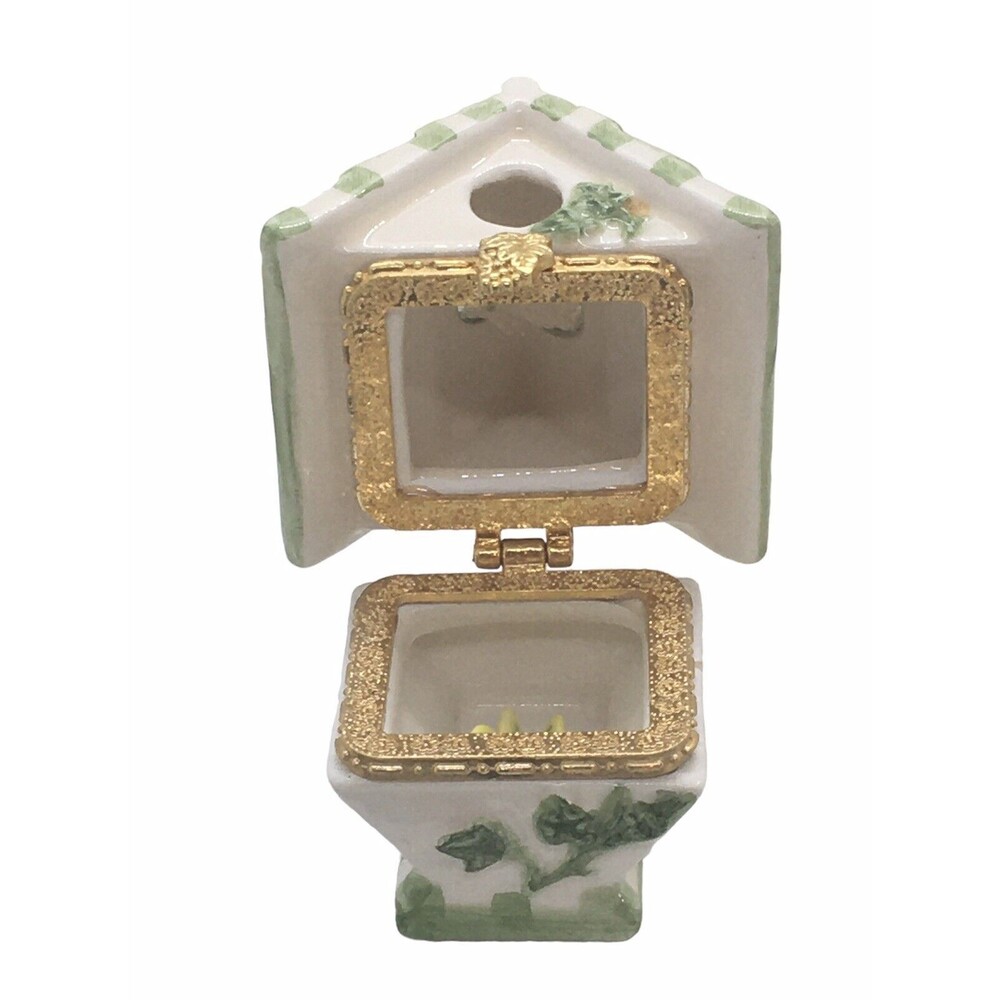 Vintage Birdhouse Hinged Jewelry/Trinket/Gift‎ Box Ornament Butterfly Cottage - Picture 9 of 12